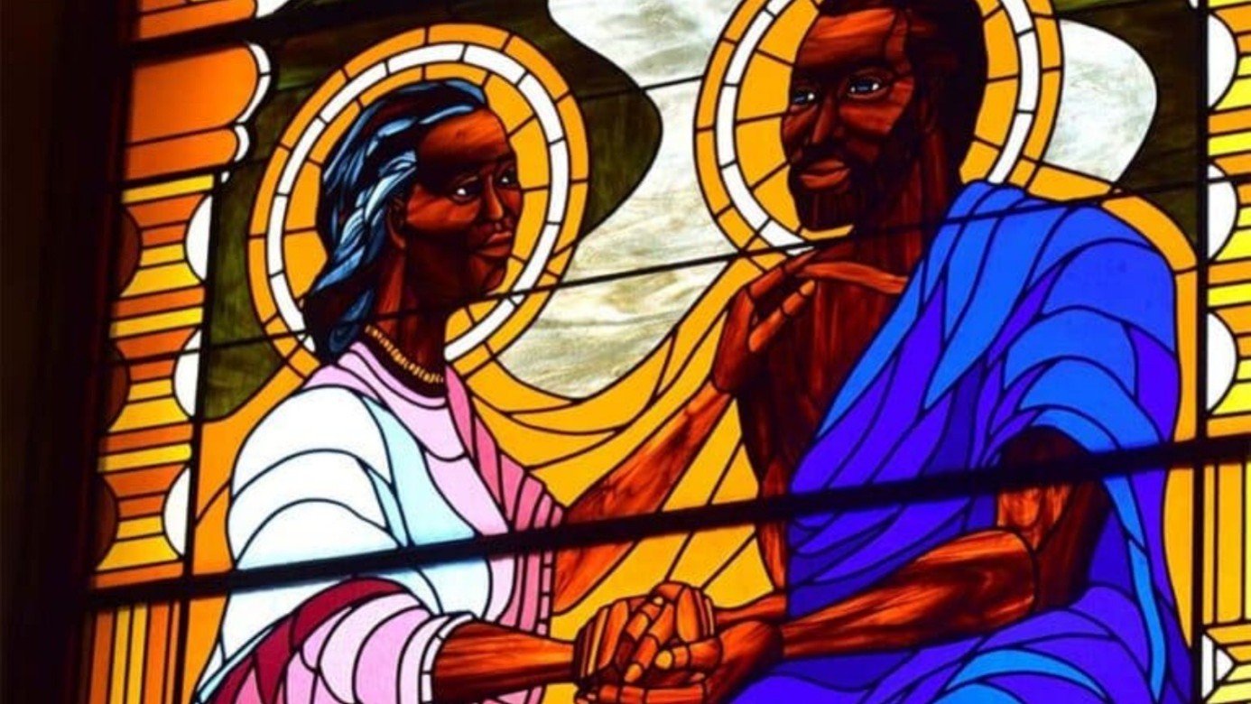 Glasfenster in einer Kirche in der USA: Hl. Monika mit Augstinus